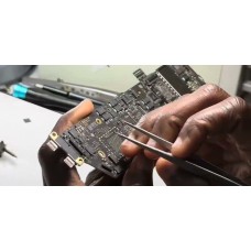 Apple MacBook Pro 13-inch 2016 Four Thunderbolt 3 Ports Touch Bar (A1706/MacBookPro13,2) Logic Board Repair
